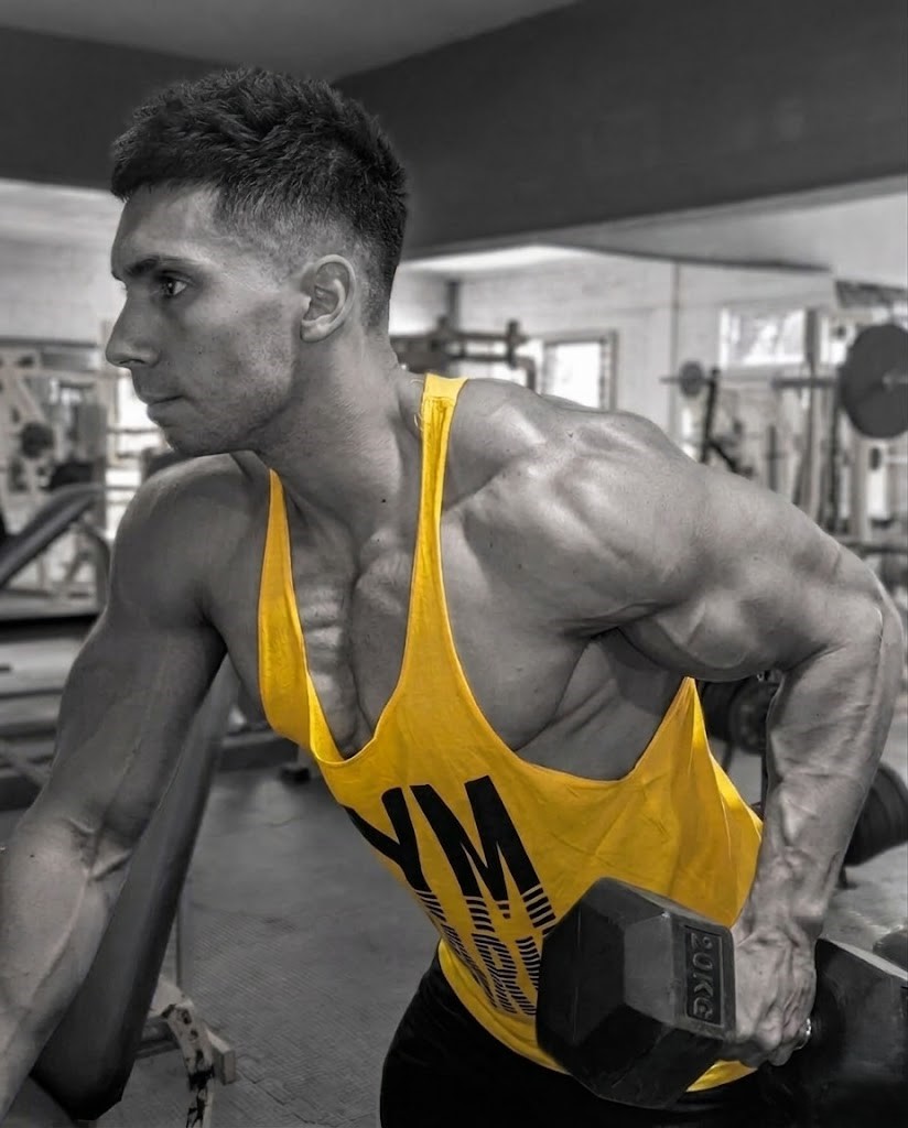 Gritty gym background with weights